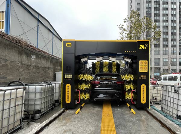 杭州云合中心安装凯发国际品牌无人值守洗车机